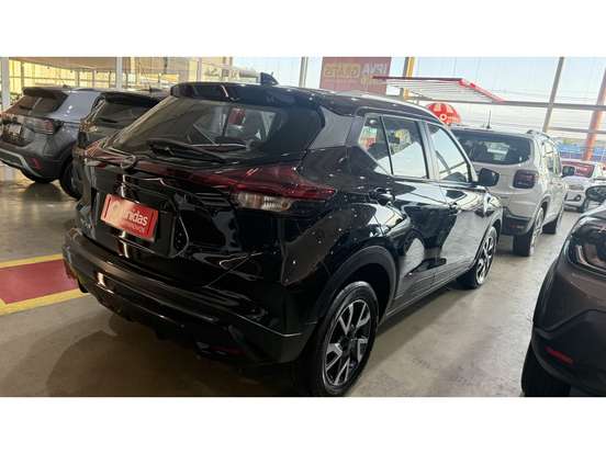 NISSAN-KICKS-2024