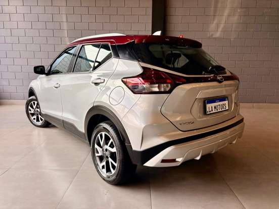 NISSAN-KICKS-2024