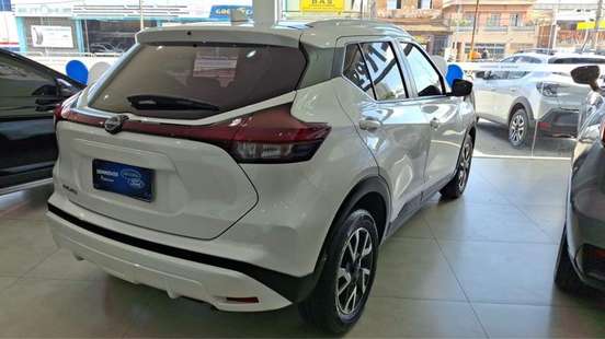 NISSAN-KICKS-2024