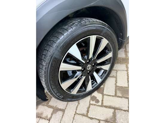 NISSAN-KICKS-2019
