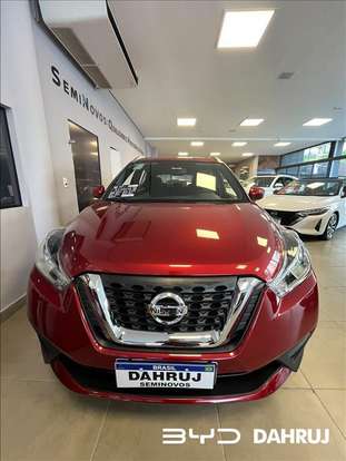 NISSAN-KICKS-2020