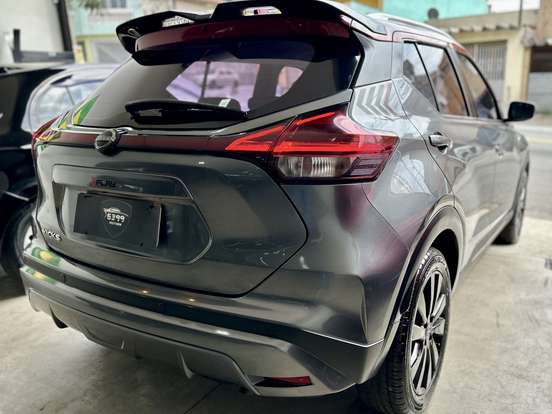 NISSAN-KICKS-2022