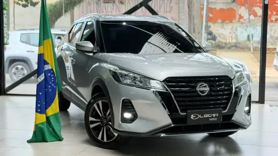 NISSAN-KICKS PLAY-2025