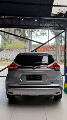 NISSAN-KICKS PLAY-2025