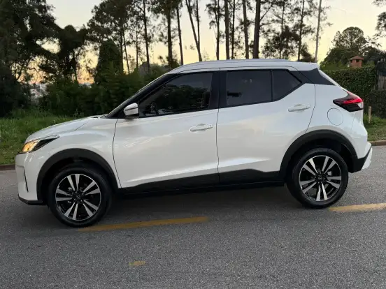 NISSAN-KICKS PLAY-1.6 16V FLEXSTART SENSE XTRONIC NISSAN-KICKS PLAY-2025