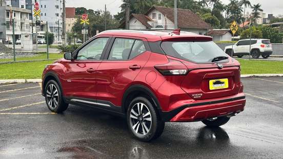 NISSAN-KICKS PLAY-2025