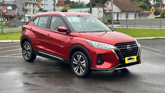 NISSAN-KICKS PLAY-2025