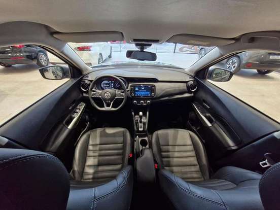 NISSAN-KICKS PLAY-2025