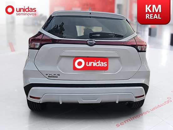 NISSAN-KICKS PLAY-2025