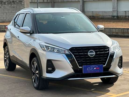 NISSAN-KICKS PLAY-2025