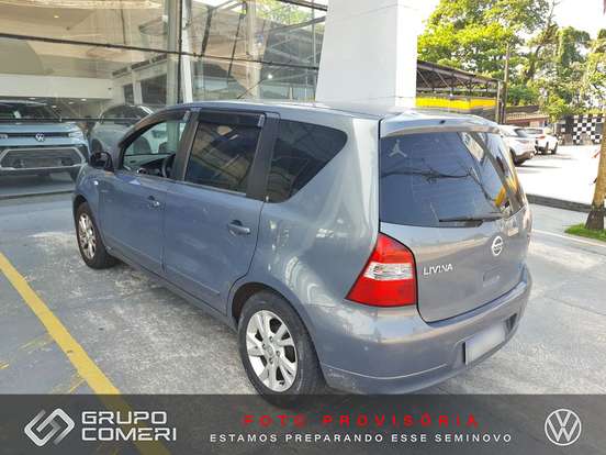 NISSAN-LIVINA-1.8 S 16V FLEX 4P AUTOMÁTICO NISSAN-LIVINA-2012