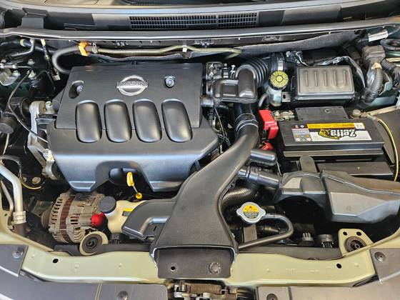 NISSAN LIVINA 1.8 SL X-GEAR 16V FLEX 4P AUTOMÁTICO