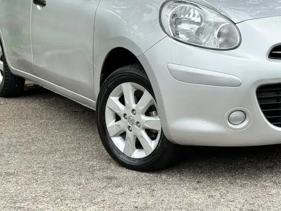 NISSAN-MARCH-2012