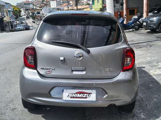 NISSAN-MARCH-1.6 SL 16V FLEX 4P XTRONIC NISSAN-MARCH-2018