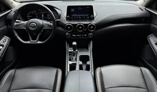 NISSAN-SENTRA-2023