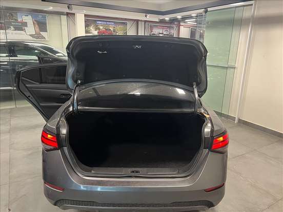 NISSAN-SENTRA-2024