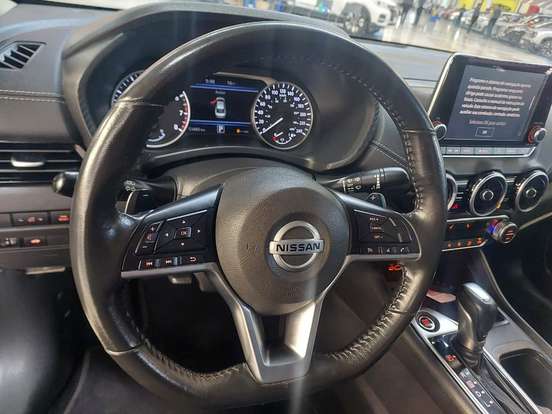 NISSAN-SENTRA-2023