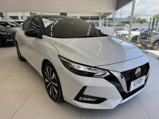 NISSAN-SENTRA-2022