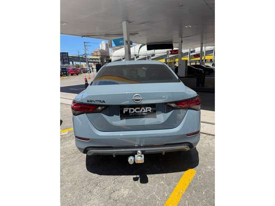 NISSAN-SENTRA-2025