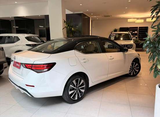 NISSAN-SENTRA-2025