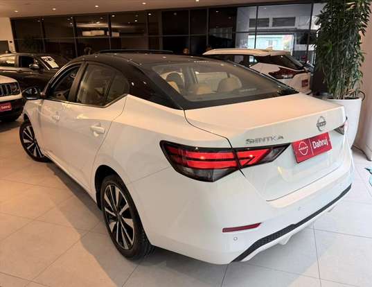 NISSAN-SENTRA-2025