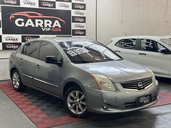 NISSAN-SENTRA-2011