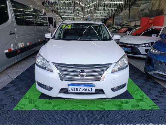 NISSAN-SENTRA-2013