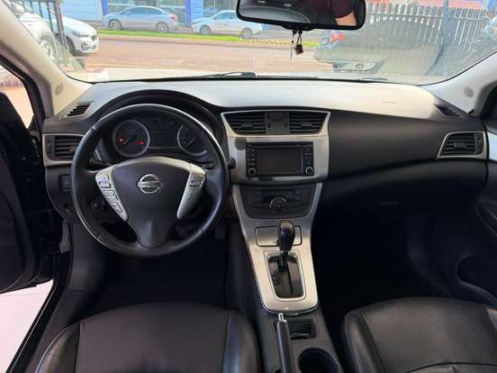 NISSAN-SENTRA-2015