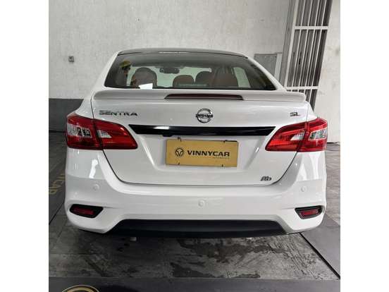 NISSAN-SENTRA-2019