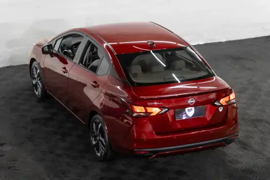 NISSAN-VERSA-2023