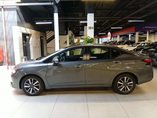NISSAN-VERSA-2025