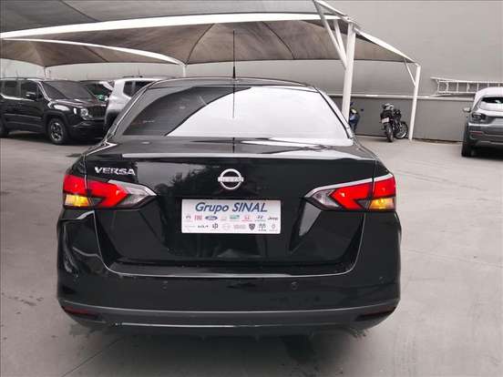 NISSAN-VERSA-2024