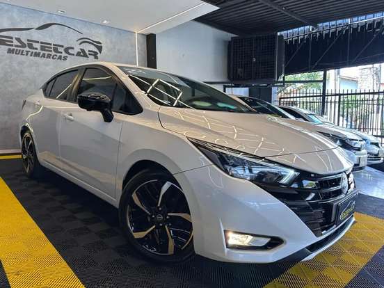 NISSAN-VERSA-2023