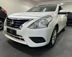 NISSAN VERSA 1.6 16V FLEXSTART SV 4P XTRONIC NISSAN VERSA 1.6 16V FLEXSTART SV 4P XTRONIC