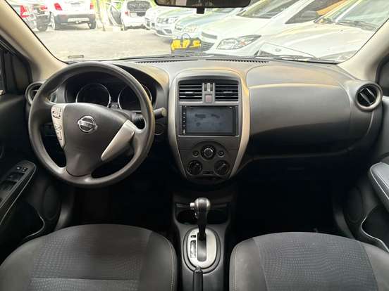 NISSAN-VERSA-1.6 16V FLEXSTART SV 4P XTRONIC NISSAN-VERSA-2018