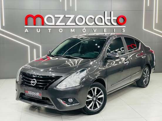 NISSAN-VERSA-1.6 16V FLEXSTART UNIQUE 4P XTRONIC NISSAN-VERSA-2017