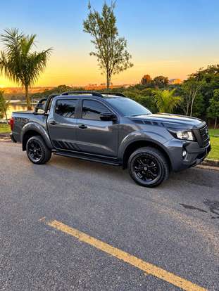 NISSAN-FRONTIER-2022