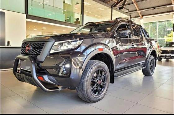 NISSAN FRONTIER 2.3 16V TURBO DIESEL PRO4X CD 4X4 AUTOMÁTICO