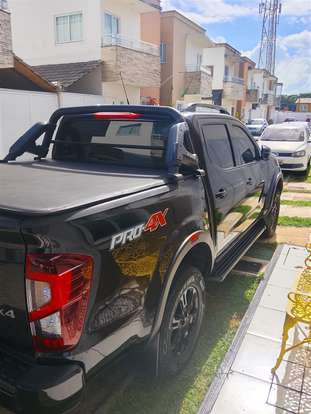 NISSAN-FRONTIER-2024