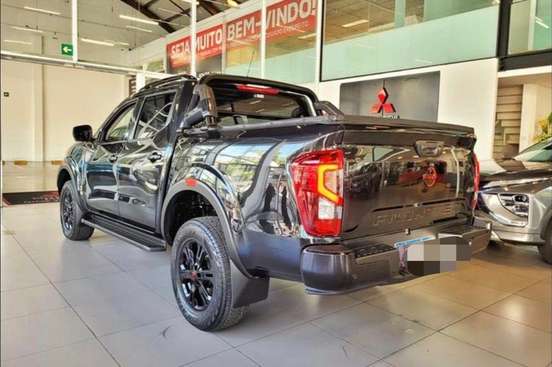 NISSAN-FRONTIER-2023