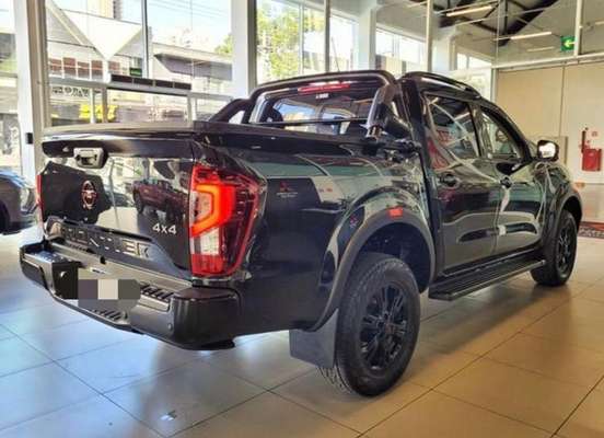 NISSAN-FRONTIER-2023