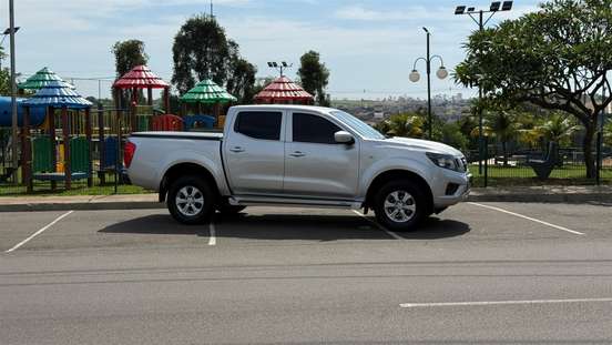 NISSAN-FRONTIER-2020