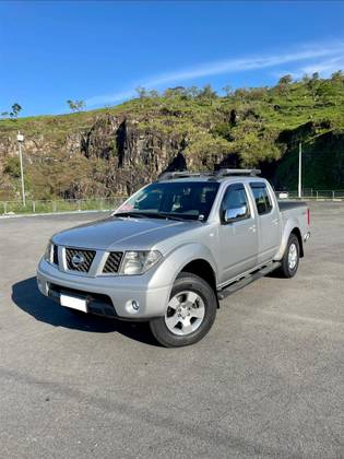NISSAN FRONTIER 2.5 LE 4X4 CD TURBO ELETRONIC DIESEL 4P AUTOMÁTICO