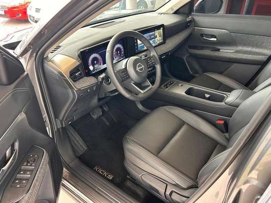 NISSAN-KICKS-2025