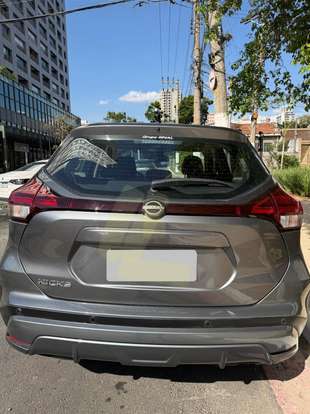 NISSAN-KICKS-2023