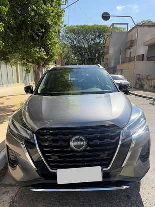NISSAN-KICKS-2023