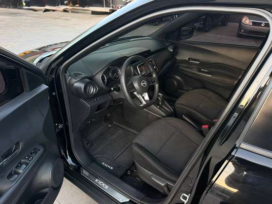 NISSAN-KICKS-2024