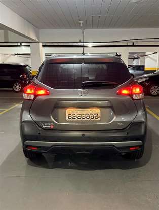 NISSAN-KICKS-2018