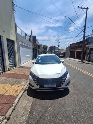 NISSAN-VERSA-2024