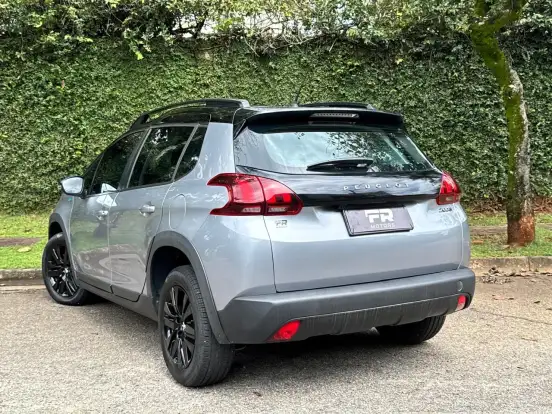 PEUGEOT-2008-1.6 16V FLEX STYLE 4P AUTOMÁTICO PEUGEOT-2008-2022